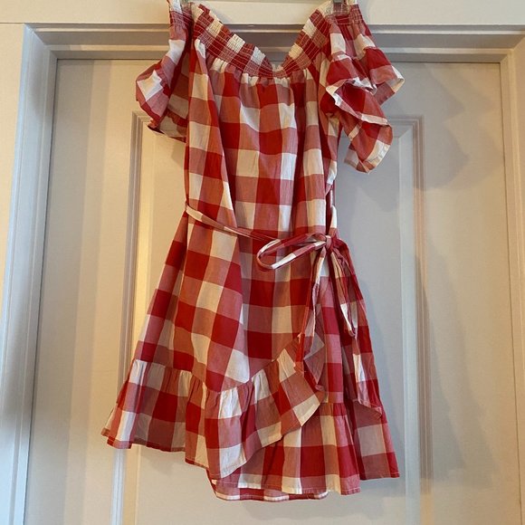 ASOS off shoulder frill detail dress in gi… - Picture 6 of 8